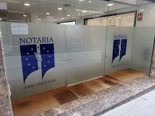 Notaría De Esparreguera Gonzalo Quiralte / Teléfono y contacto