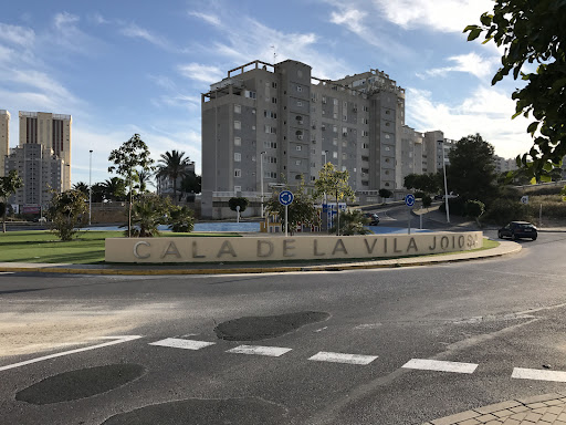 Notaría Víctor M. De Luna Fanjul